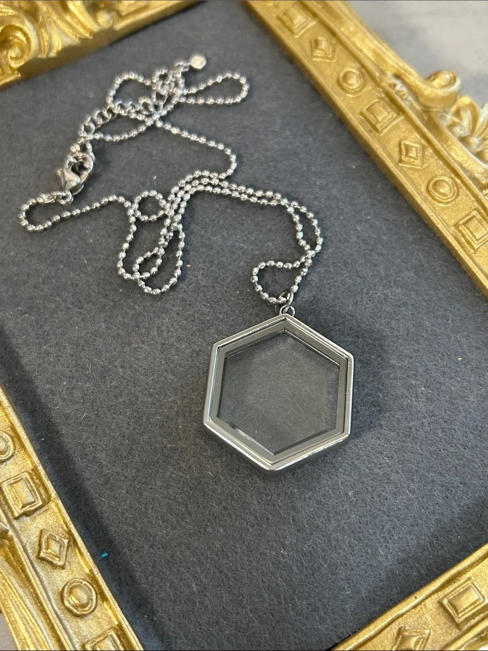 Origami Owl Silver Hexagon Glass Locket Pendant Necklace